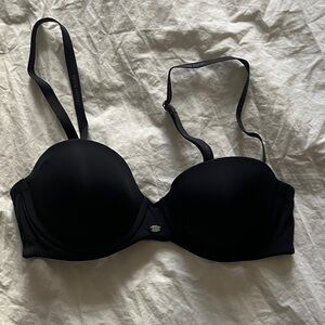 Calvin Klein Black Molded Cup Bra - Smooth T-Shirt Style - Convertible